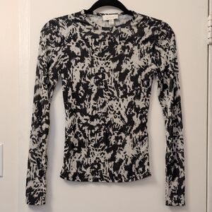 Topshop Black and White Long Sleeve Graphic Stretch Top Size US 4